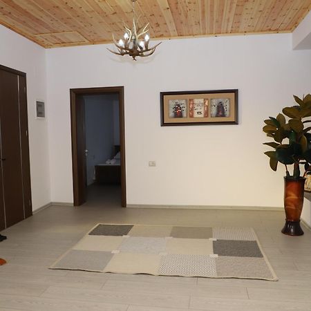 Georgemishel Guest House Berat Extérieur photo